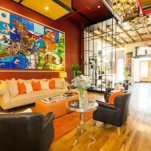 The Box House (adults Only) **** New York